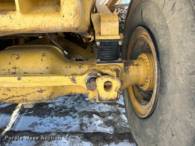 image for item FK1540 2000 Caterpillar D400EII articulated haul truck