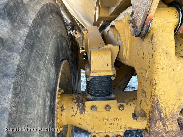 image for item FK1540 2000 Caterpillar D400EII articulated haul truck