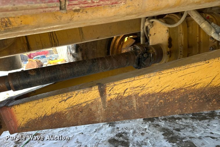 image for item FK1540 2000 Caterpillar D400EII articulated haul truck