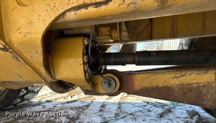 image for item FK1540 2000 Caterpillar D400EII articulated haul truck