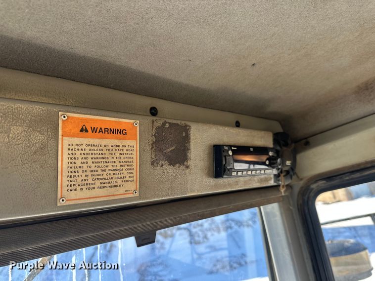 image for item FK1540 2000 Caterpillar D400EII articulated haul truck