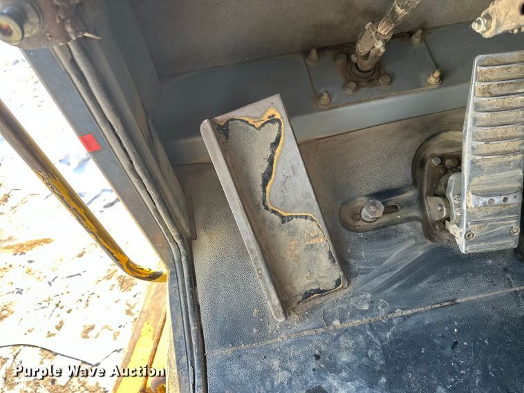 image for item FK1540 2000 Caterpillar D400EII articulated haul truck