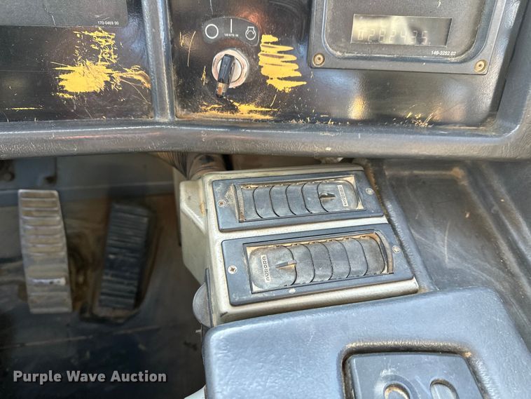 image for item FK1540 2000 Caterpillar D400EII articulated haul truck