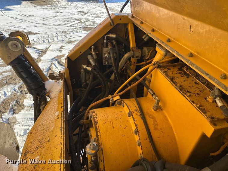 image for item FK1540 2000 Caterpillar D400EII articulated haul truck