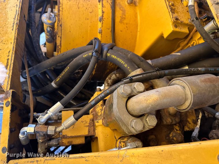 image for item FK1540 2000 Caterpillar D400EII articulated haul truck