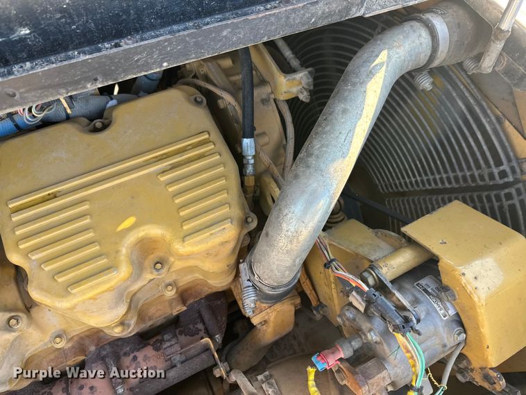 image for item FK1540 2000 Caterpillar D400EII articulated haul truck