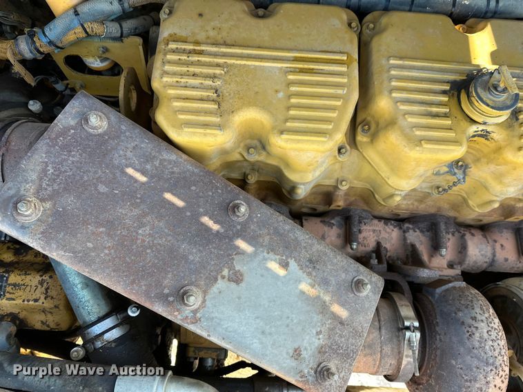 image for item FK1540 2000 Caterpillar D400EII articulated haul truck