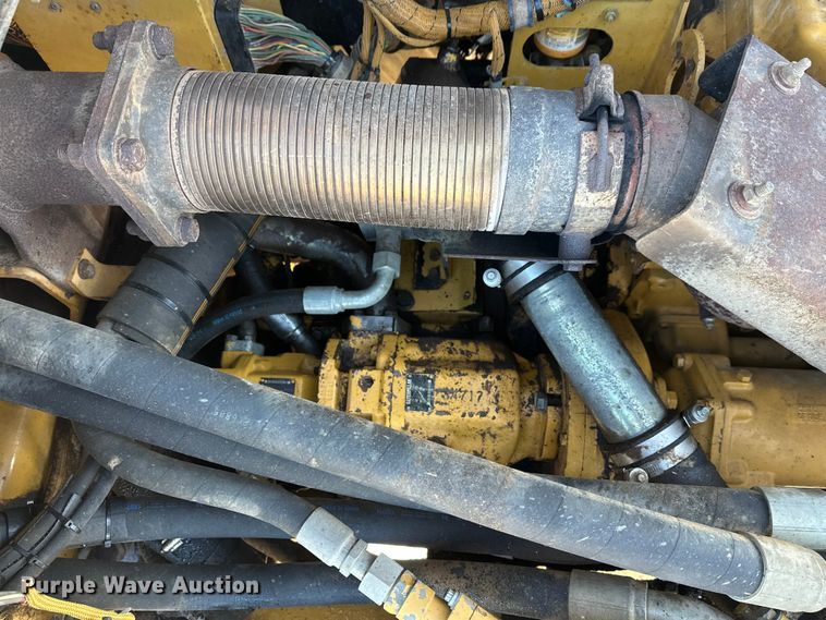 image for item FK1540 2000 Caterpillar D400EII articulated haul truck