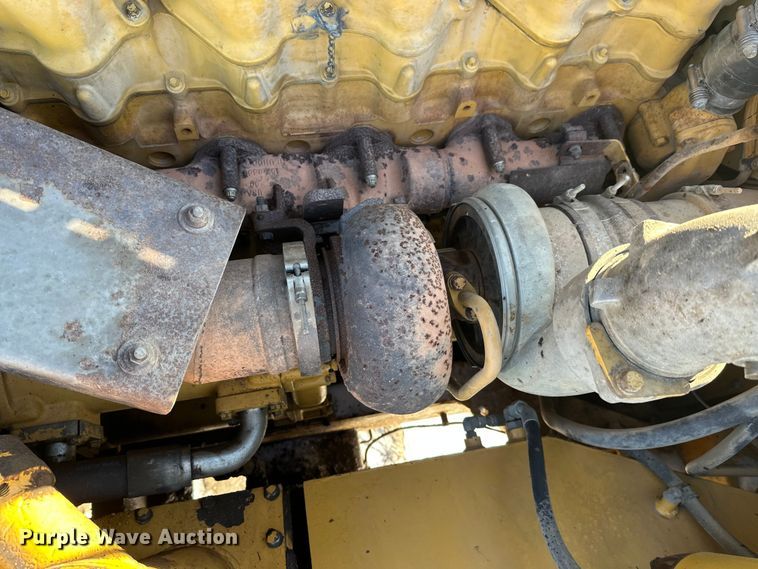 image for item FK1540 2000 Caterpillar D400EII articulated haul truck