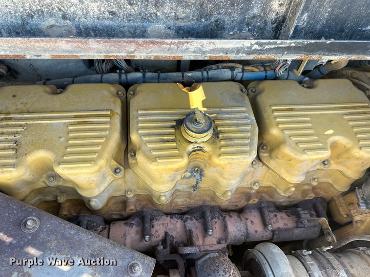 image for item FK1540 2000 Caterpillar D400EII articulated haul truck