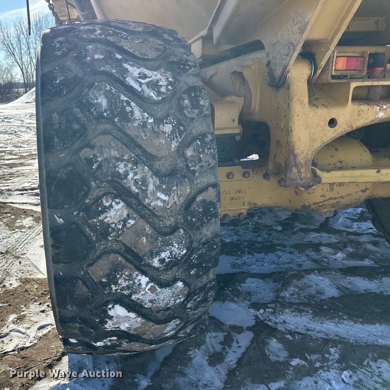 image for item FK1540 2000 Caterpillar D400EII articulated haul truck