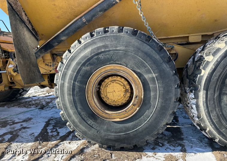 image for item FK1540 2000 Caterpillar D400EII articulated haul truck