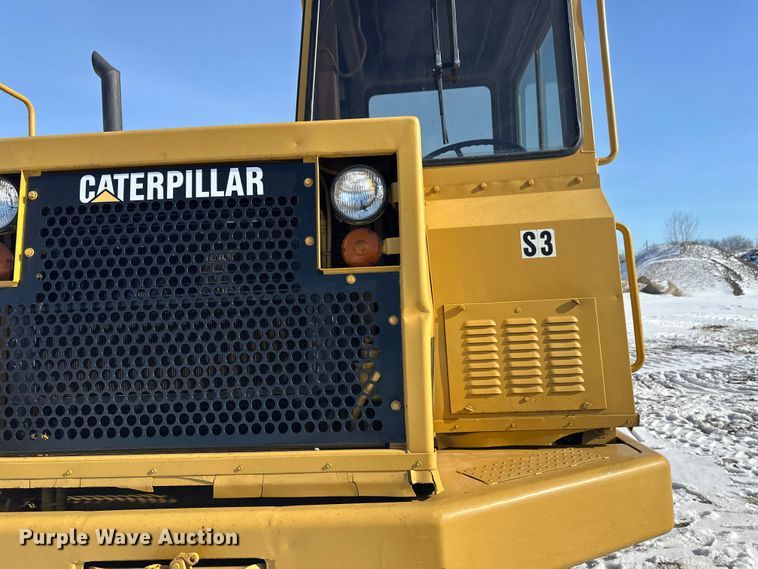 image for item FK1541 1990 Caterpillar 613C elevating scraper