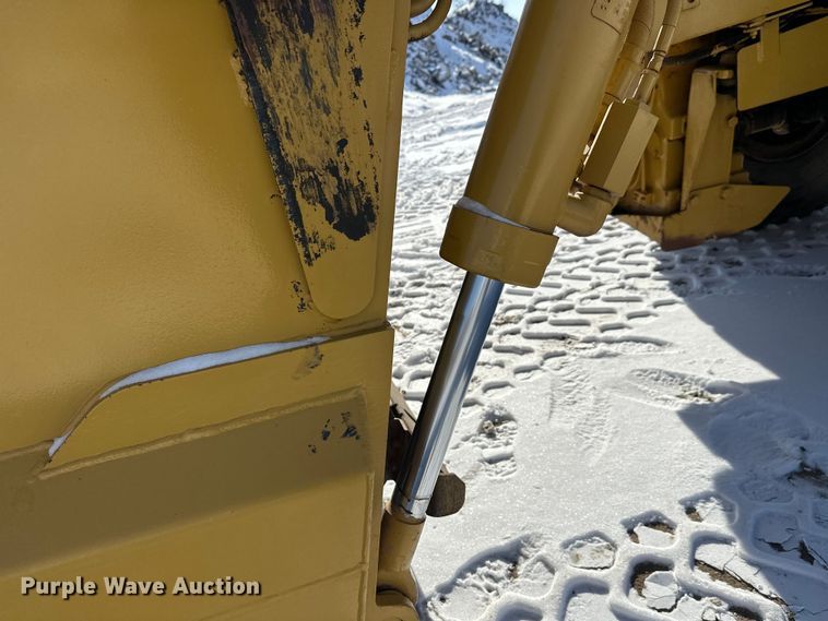 image for item FK1541 1990 Caterpillar 613C elevating scraper