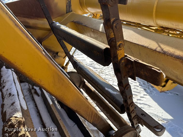 image for item FK1541 1990 Caterpillar 613C elevating scraper