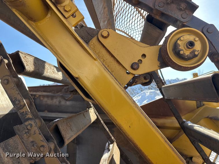 image for item FK1541 1990 Caterpillar 613C elevating scraper
