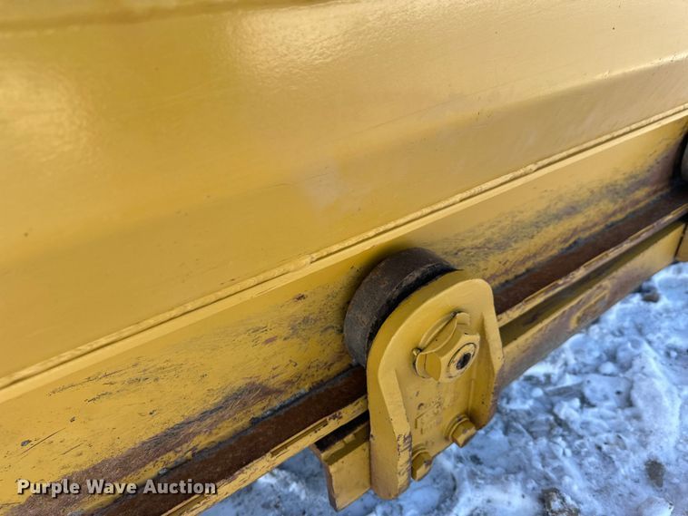 image for item FK1541 1990 Caterpillar 613C elevating scraper