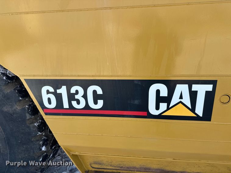 image for item FK1541 1990 Caterpillar 613C elevating scraper
