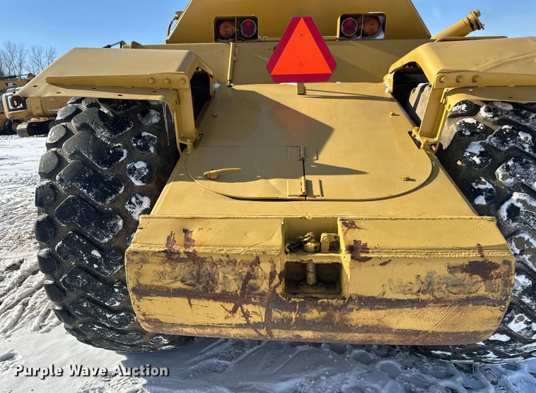 image for item FK1541 1990 Caterpillar 613C elevating scraper