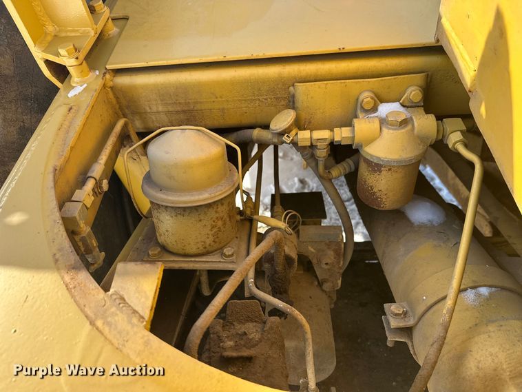 image for item FK1541 1990 Caterpillar 613C elevating scraper