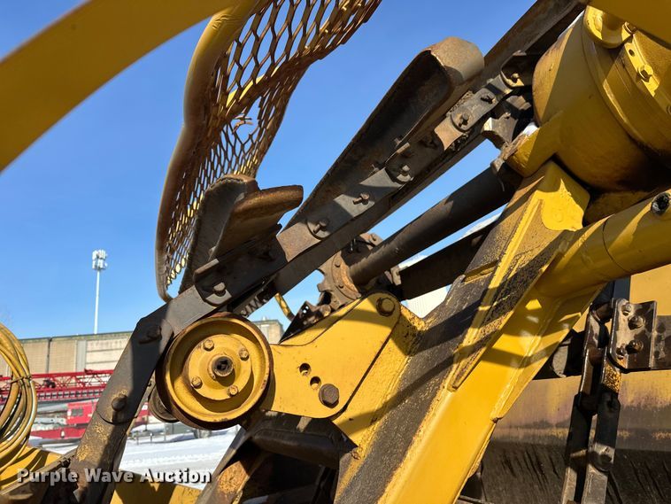 image for item FK1541 1990 Caterpillar 613C elevating scraper