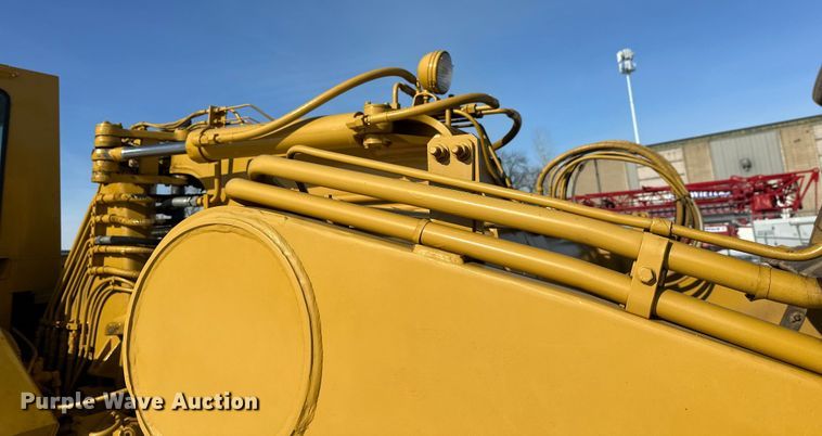 image for item FK1541 1990 Caterpillar 613C elevating scraper