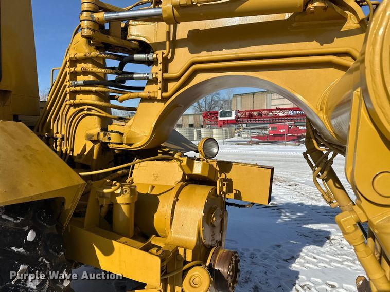 image for item FK1541 1990 Caterpillar 613C elevating scraper