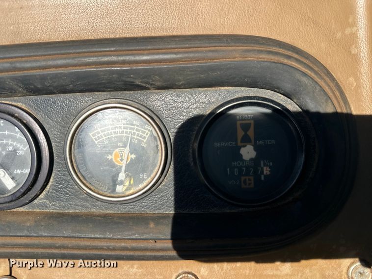 image for item FK1541 1990 Caterpillar 613C elevating scraper