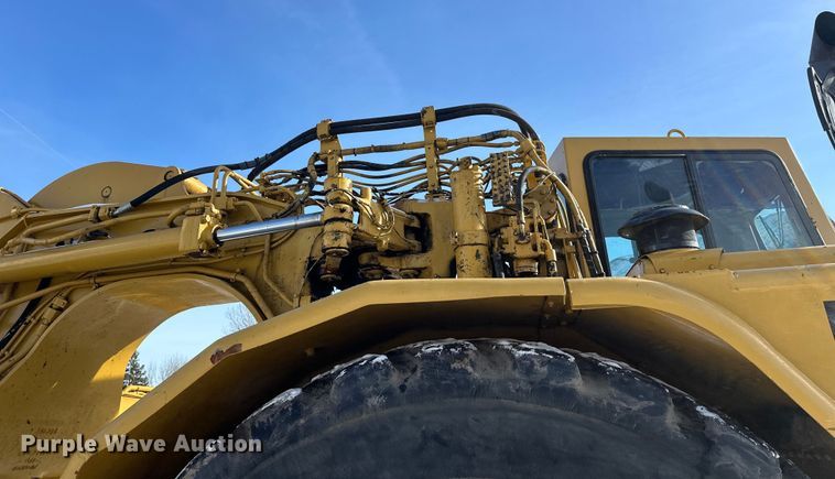 image for item FK1542 1987 Caterpillar 627E conventional scraper 
