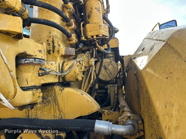 image for item FK1542 1987 Caterpillar 627E conventional scraper 