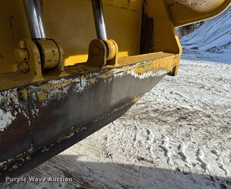 image for item FK1542 1987 Caterpillar 627E conventional scraper 