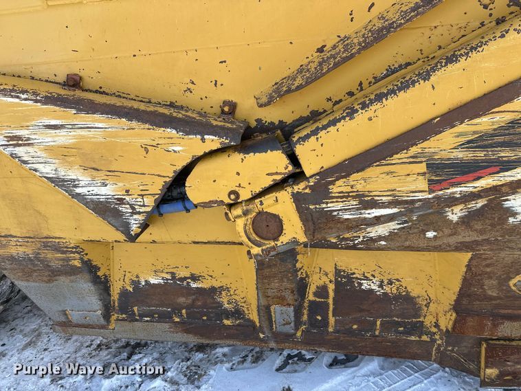 image for item FK1542 1987 Caterpillar 627E conventional scraper 