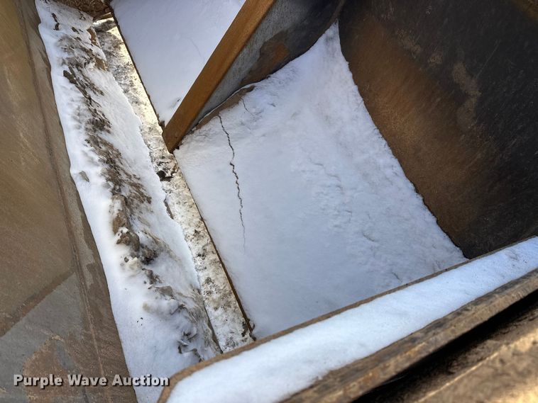 image for item FK1542 1987 Caterpillar 627E conventional scraper 