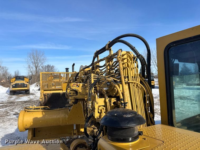 image for item FK1542 1987 Caterpillar 627E conventional scraper 