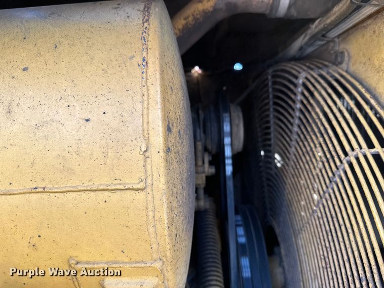 image for item FK1542 1987 Caterpillar 627E conventional scraper 