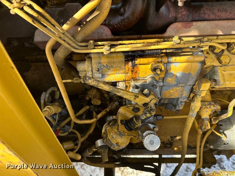 image for item FK1542 1987 Caterpillar 627E conventional scraper 