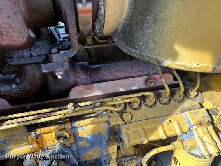 image for item FK1542 1987 Caterpillar 627E conventional scraper 