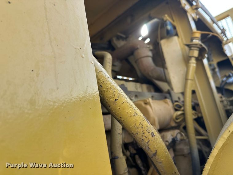 image for item FK1542 1987 Caterpillar 627E conventional scraper 