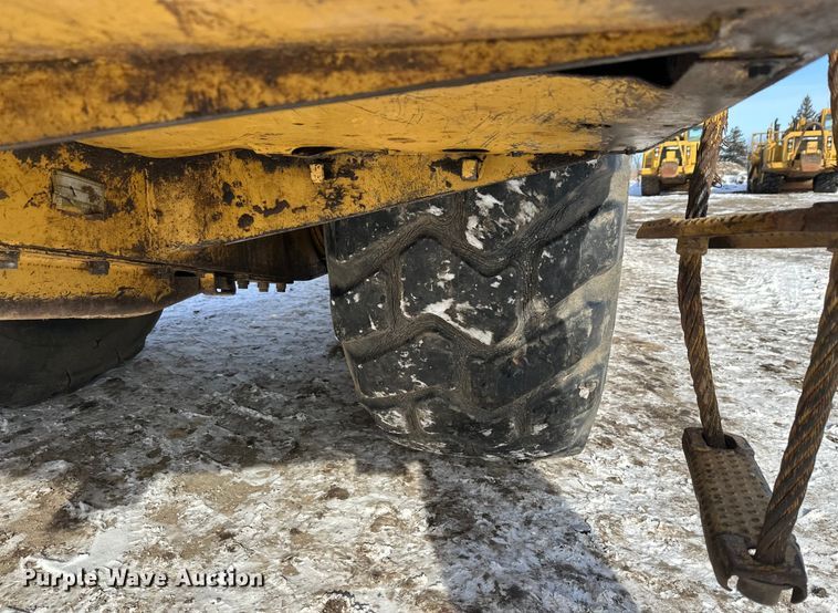 image for item FK1542 1987 Caterpillar 627E conventional scraper 