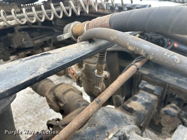 image for item FK1543 2015 Peterbilt 389 semi truck