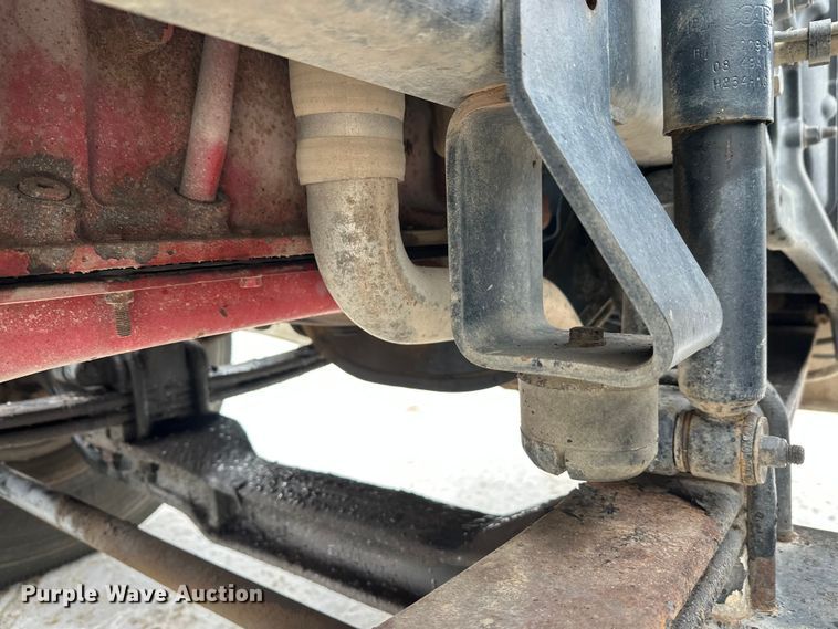 image for item FK1543 2015 Peterbilt 389 semi truck