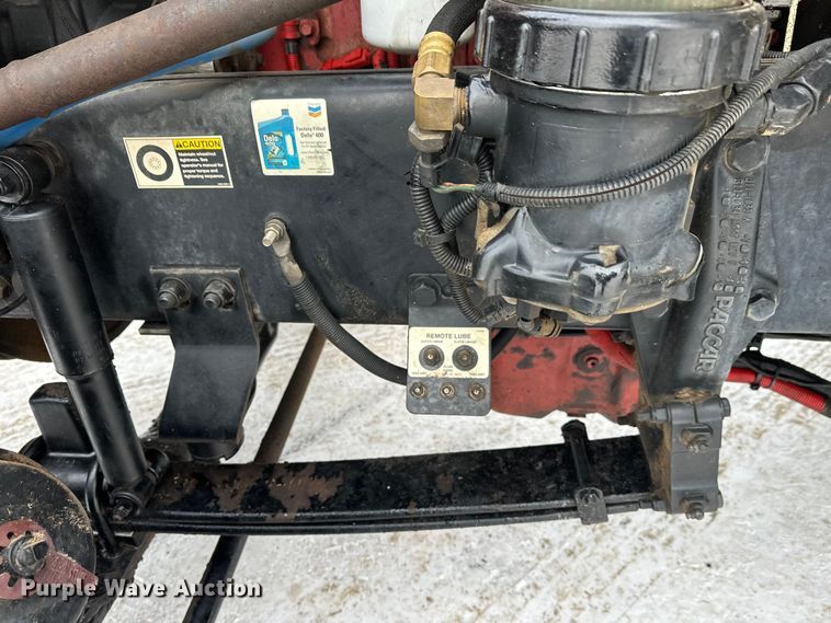 image for item FK1543 2015 Peterbilt 389 semi truck