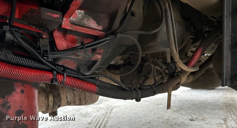 image for item FK1543 2015 Peterbilt 389 semi truck