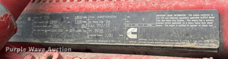 image for item FK1543 2015 Peterbilt 389 semi truck