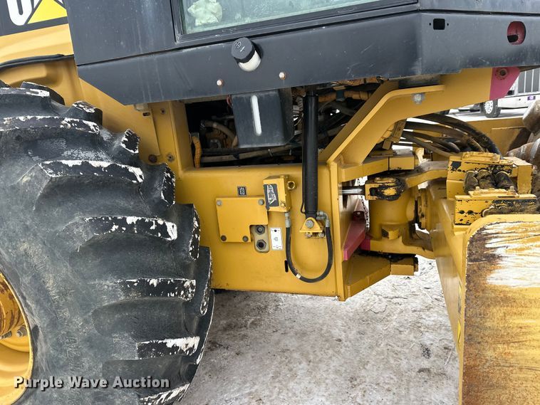 image for item FK1544 2010 Caterpillar CP56 single drum vibratory roller