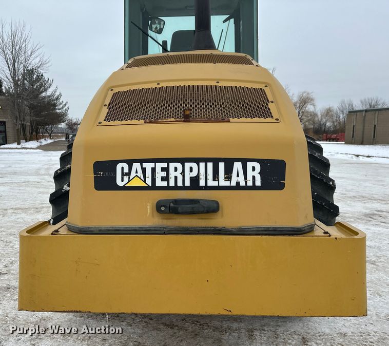 image for item FK1544 2010 Caterpillar CP56 single drum vibratory roller