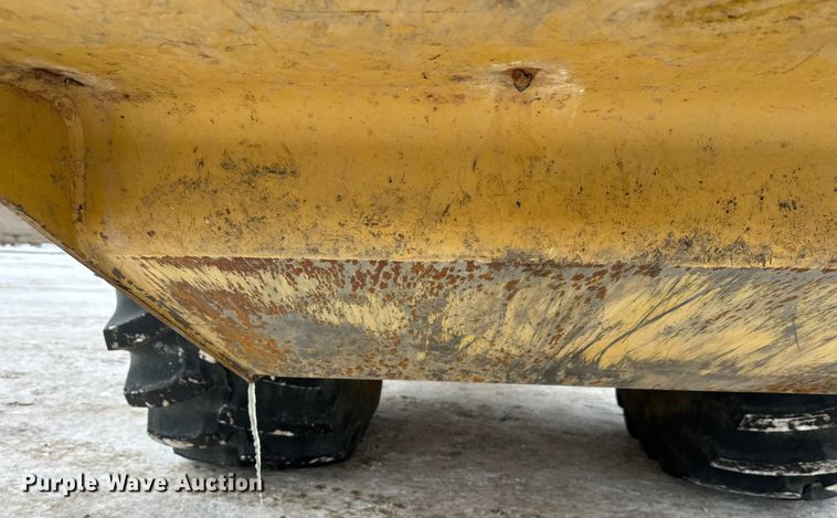 image for item FK1544 2010 Caterpillar CP56 single drum vibratory roller