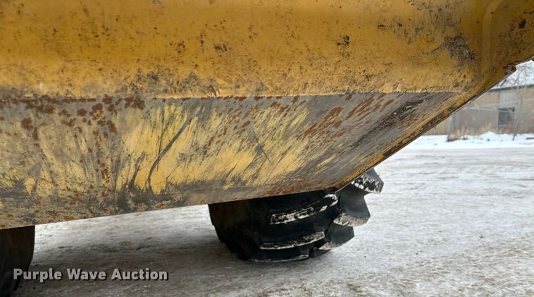 image for item FK1544 2010 Caterpillar CP56 single drum vibratory roller