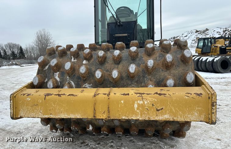 image for item FK1544 2010 Caterpillar CP56 single drum vibratory roller