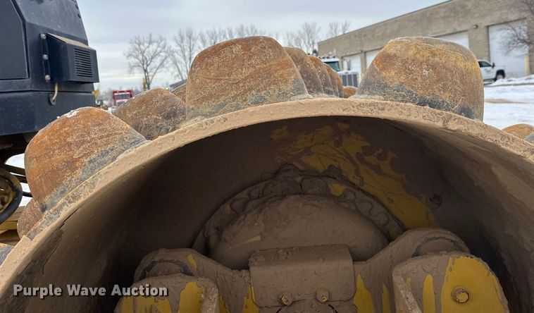 image for item FK1544 2010 Caterpillar CP56 single drum vibratory roller